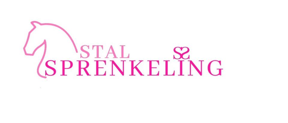 In 1991 begonnen Jan en Jeannette Sprenkeling, aan de Hoogeweg in Heiloo. Na 30 jaar paardenavonturen op deze plek ging Stal Sprenkeling vanaf oktober 2020 verder aan de Starnmeerdijk in Starnmeer. Nu stellen zij hun prachtige locatie beschikbaar voor de ambitieuze wedstrijd ruiter/amazone.